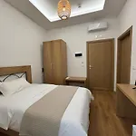Gle-alb Agrotourism Hotel Tepelene