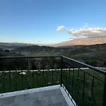Gle-alb Agrotourism Otel