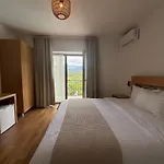 Gle-alb Agrotourism Otel Tepelene