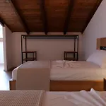 Otel Gle-alb Agrotourism 4*