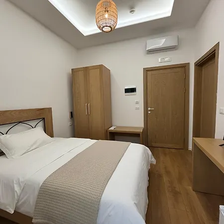 Gle-alb Agrotourism Szálloda Tepelena