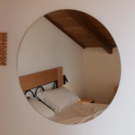 Gle-alb Agrotourism Hotel 4*