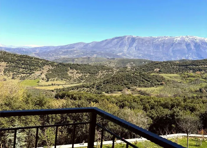 Gle-alb Agrotourism Hotel