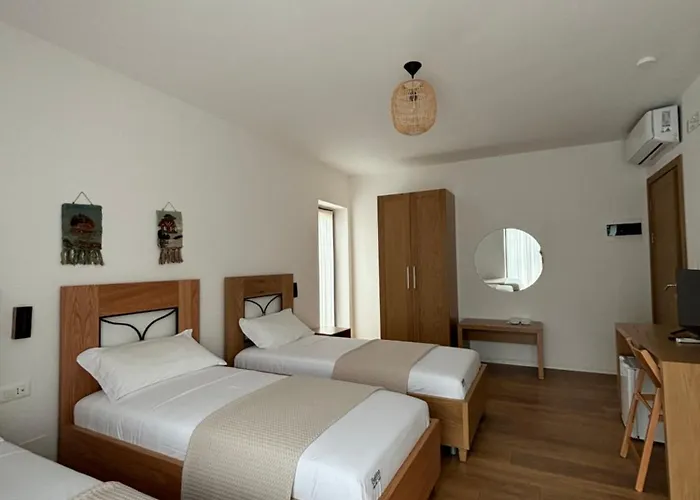 Gle-alb Agrotourism 4*