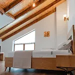Hotel Gle-alb Agrotourism Tepelene