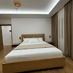 Gle-alb Agrotourism Ξενοδοχείο 4*