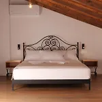 Gle-alb Agrotourism 4* Τεπελένι