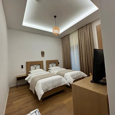 Gle-alb Agrotourism Hotel Tepelene