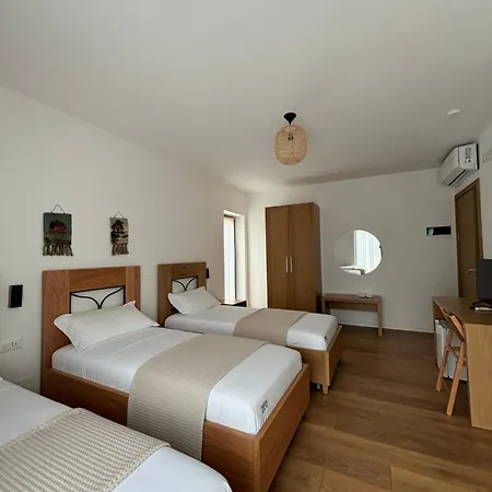 Gle-alb Agrotourism 4*