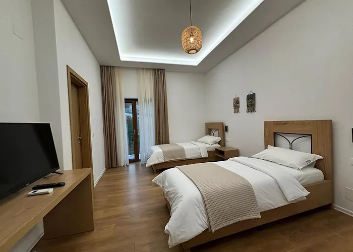 호텔 Gle-alb Agrotourism