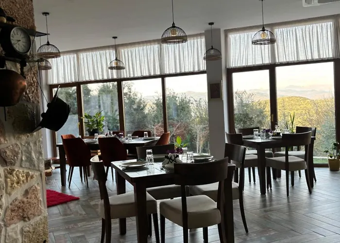 Gle-alb Agrotourism Tepelenë